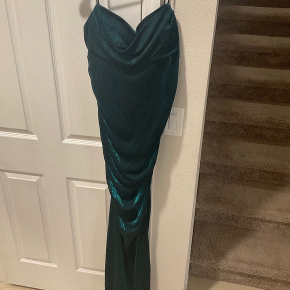 Formal Dress - Picture 1 of 2
